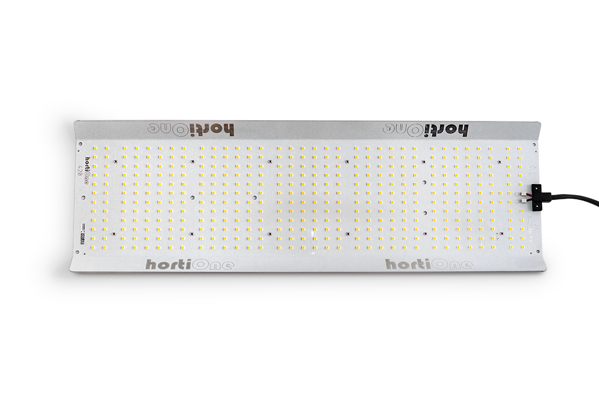 hortiONE 420 V2 LED Panel (150W)